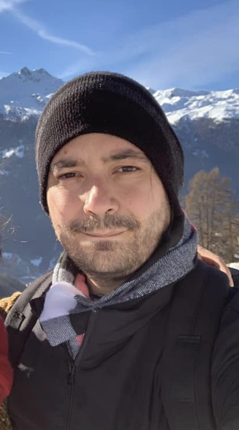 Santiago Mena - Music Business and artist relations expert